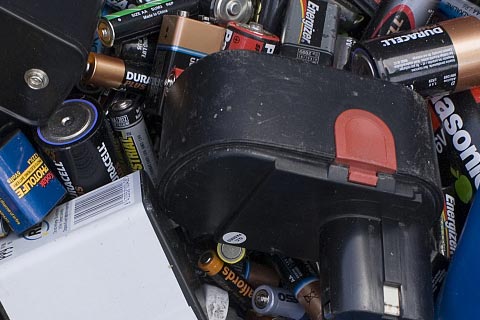 牡丹江沃帝威克电池回收|汽车电池回收站